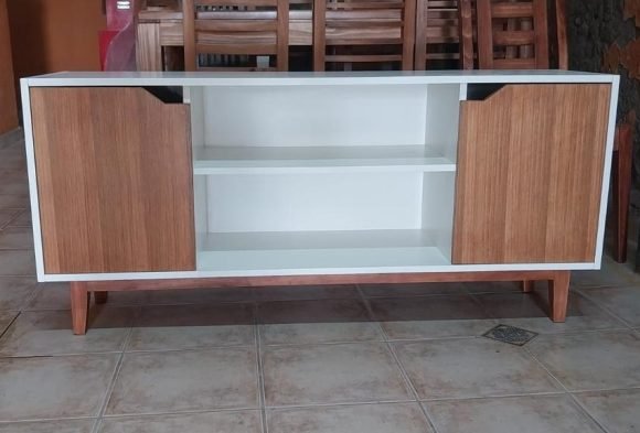 Rack tv • Línea minimalista